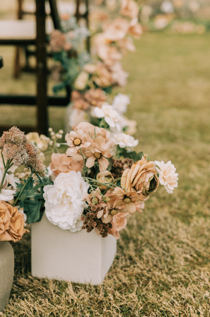 neutral wedding color scheme with earth tones