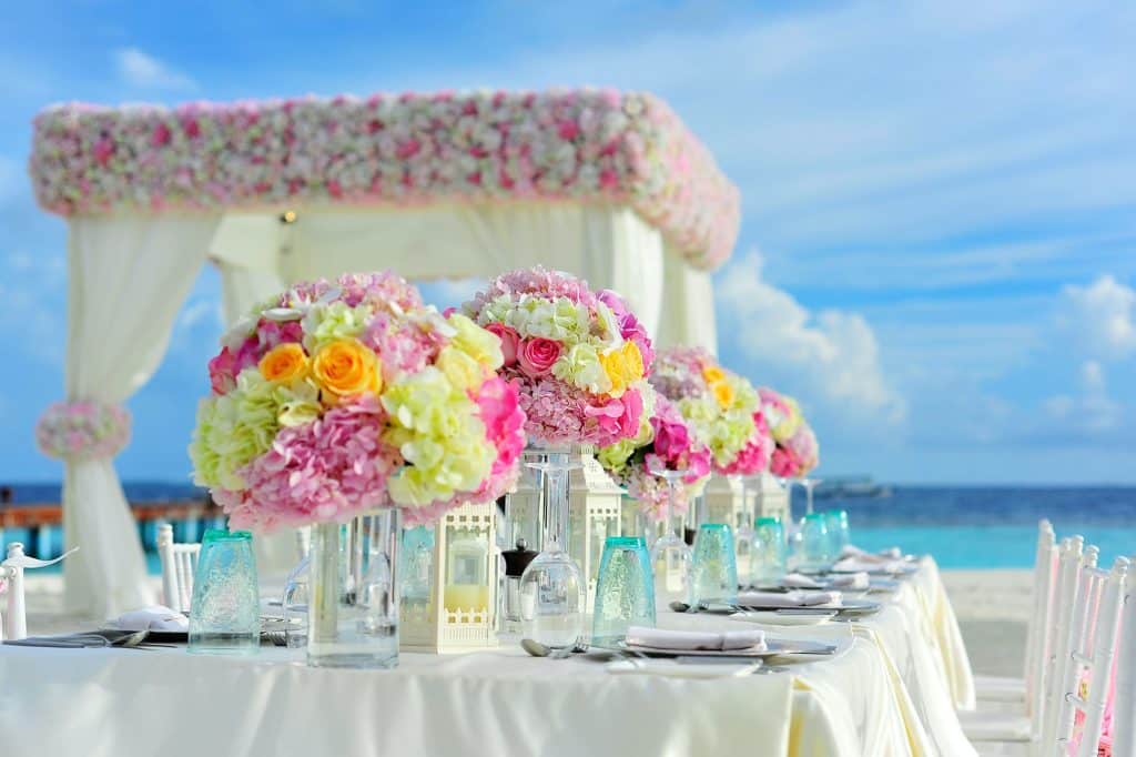 summer wedding colors