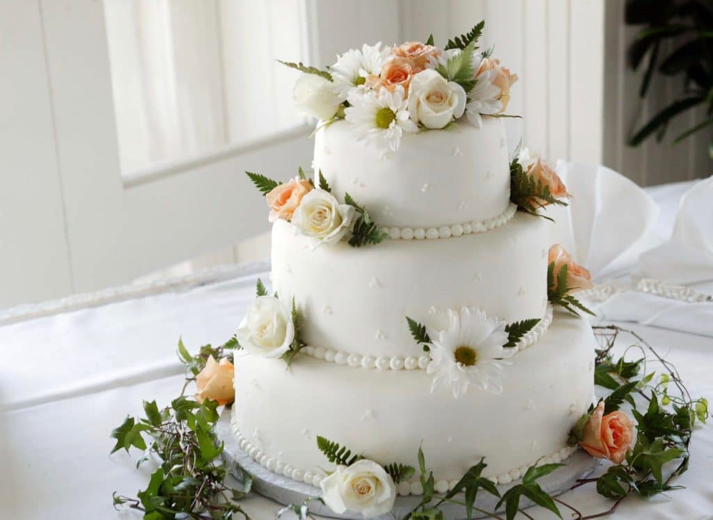 floral wedding cake