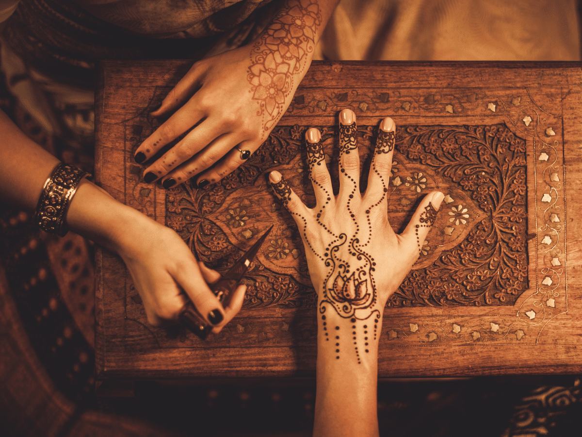 henna mehndi on hands