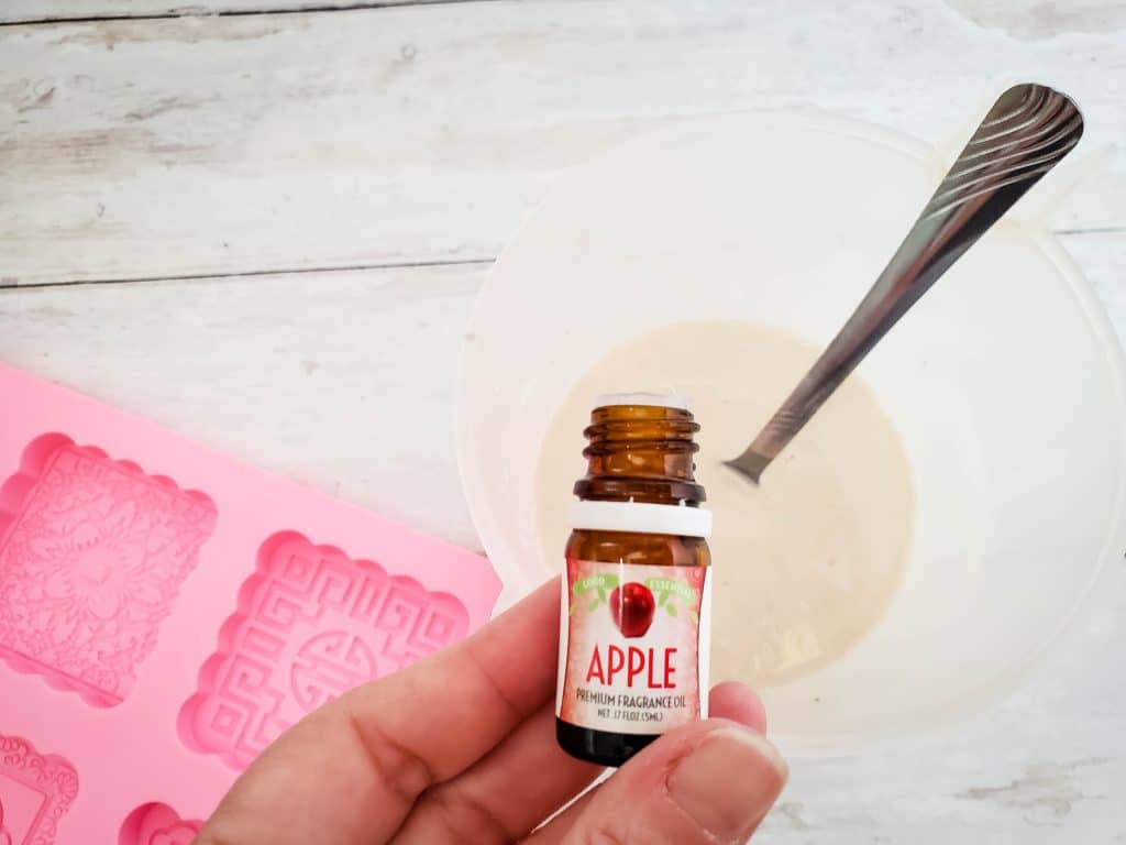 apple fragrance oil for soap making 