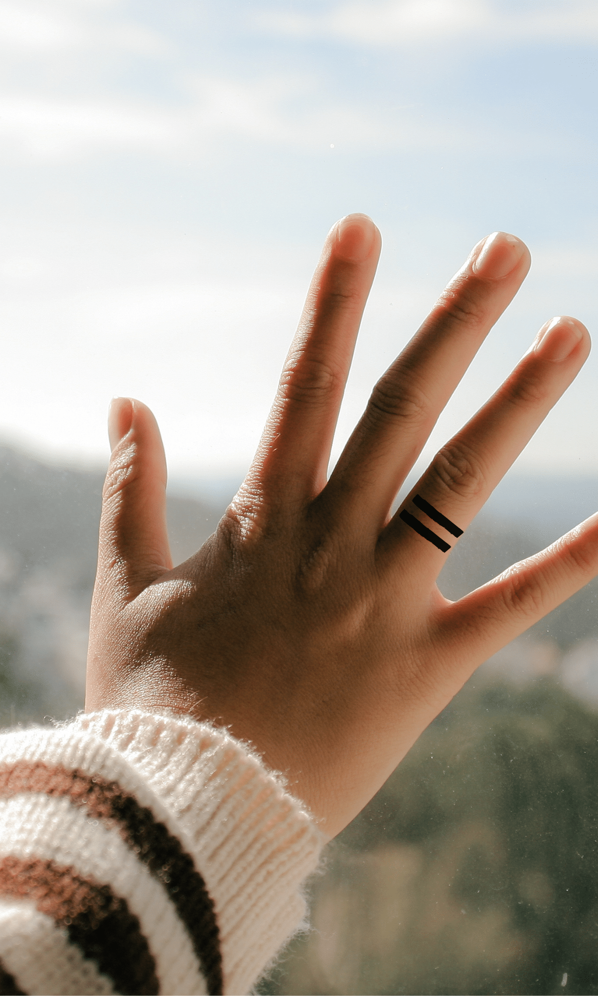 two parallel lines ring finger tattoo