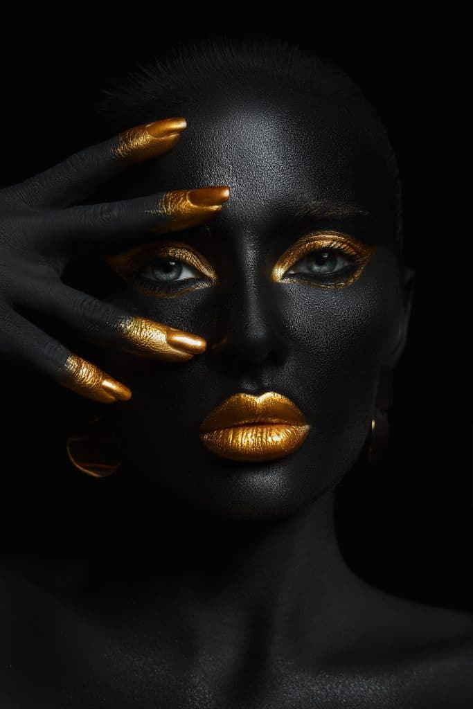 gold body paint