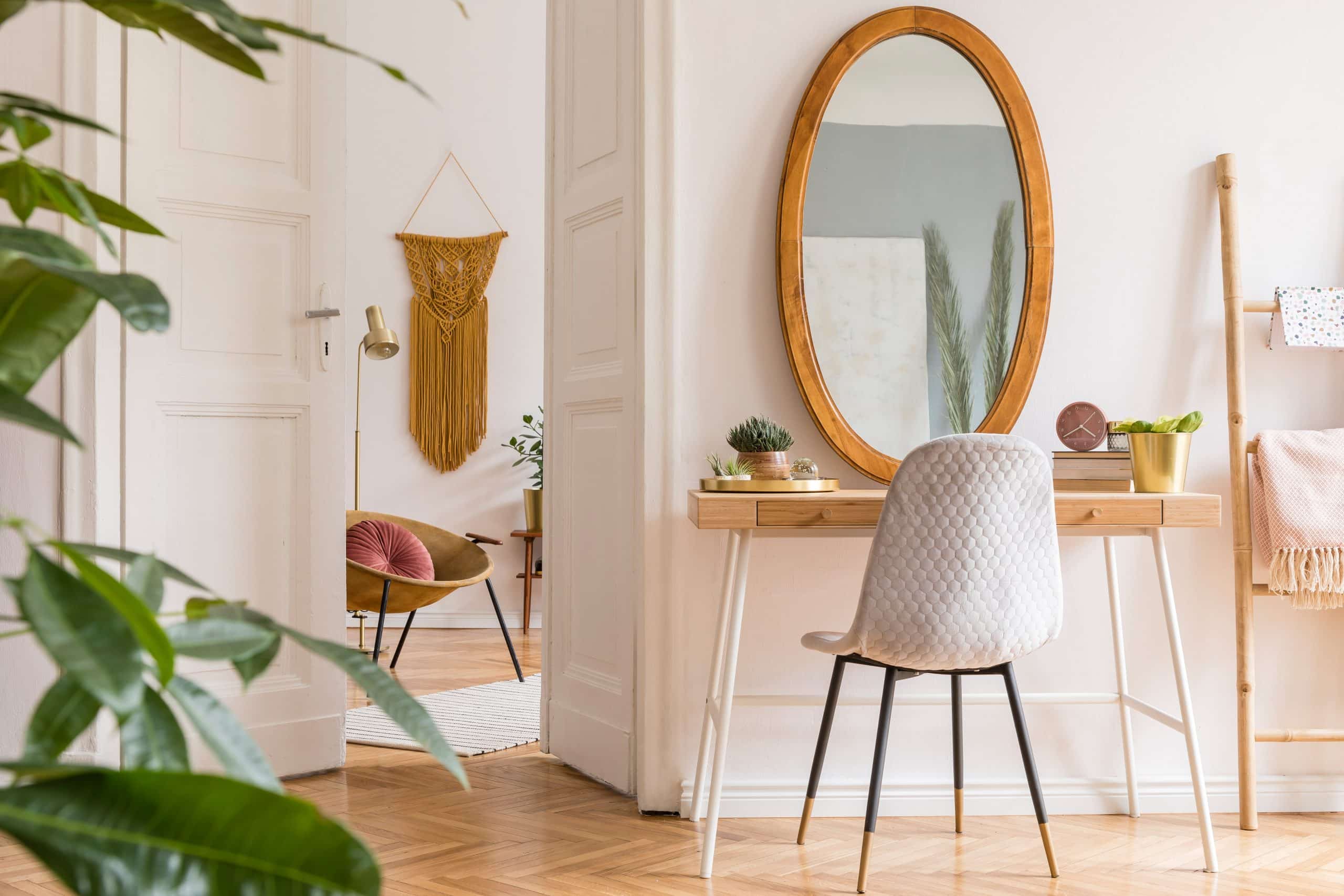 The Ultimate Minimalist Apartment Checklist - On Your Journey