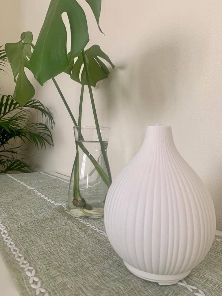 essential oil diffuser