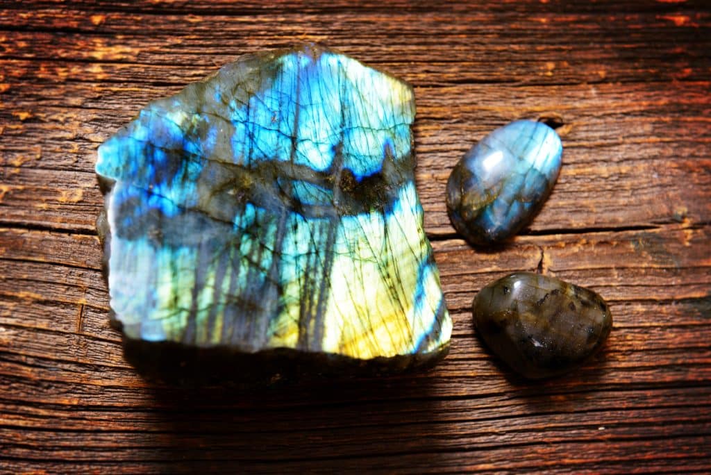 labradorite stone