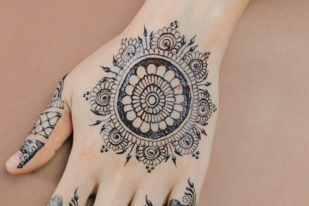 henna tattoo mend mandala tattoo design