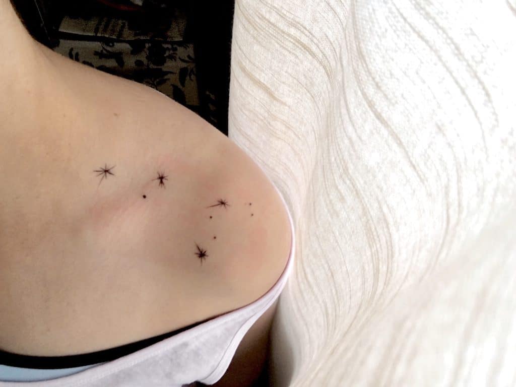 clavicle tattoo 