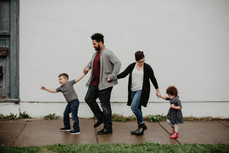 Children Strengthen a Marriage Automatically