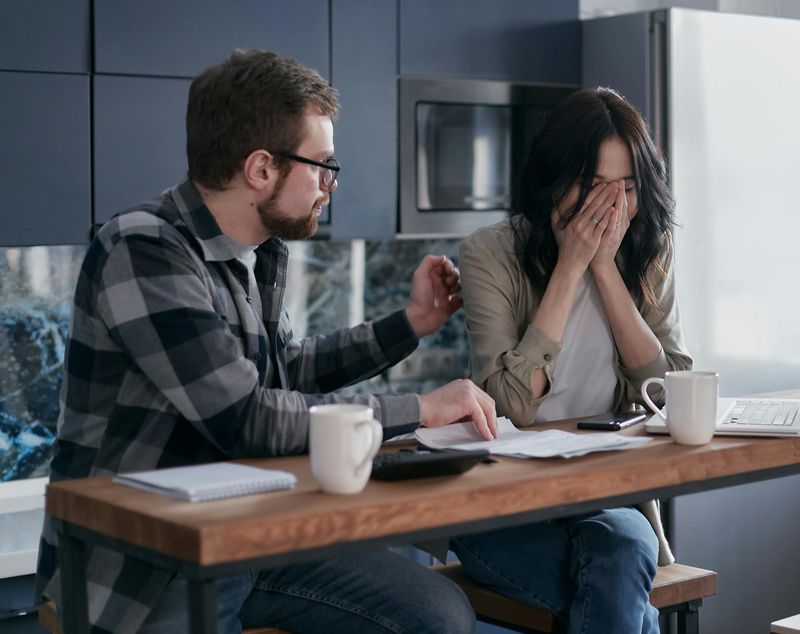 Married Couples Should Never Discuss Problems Openly
