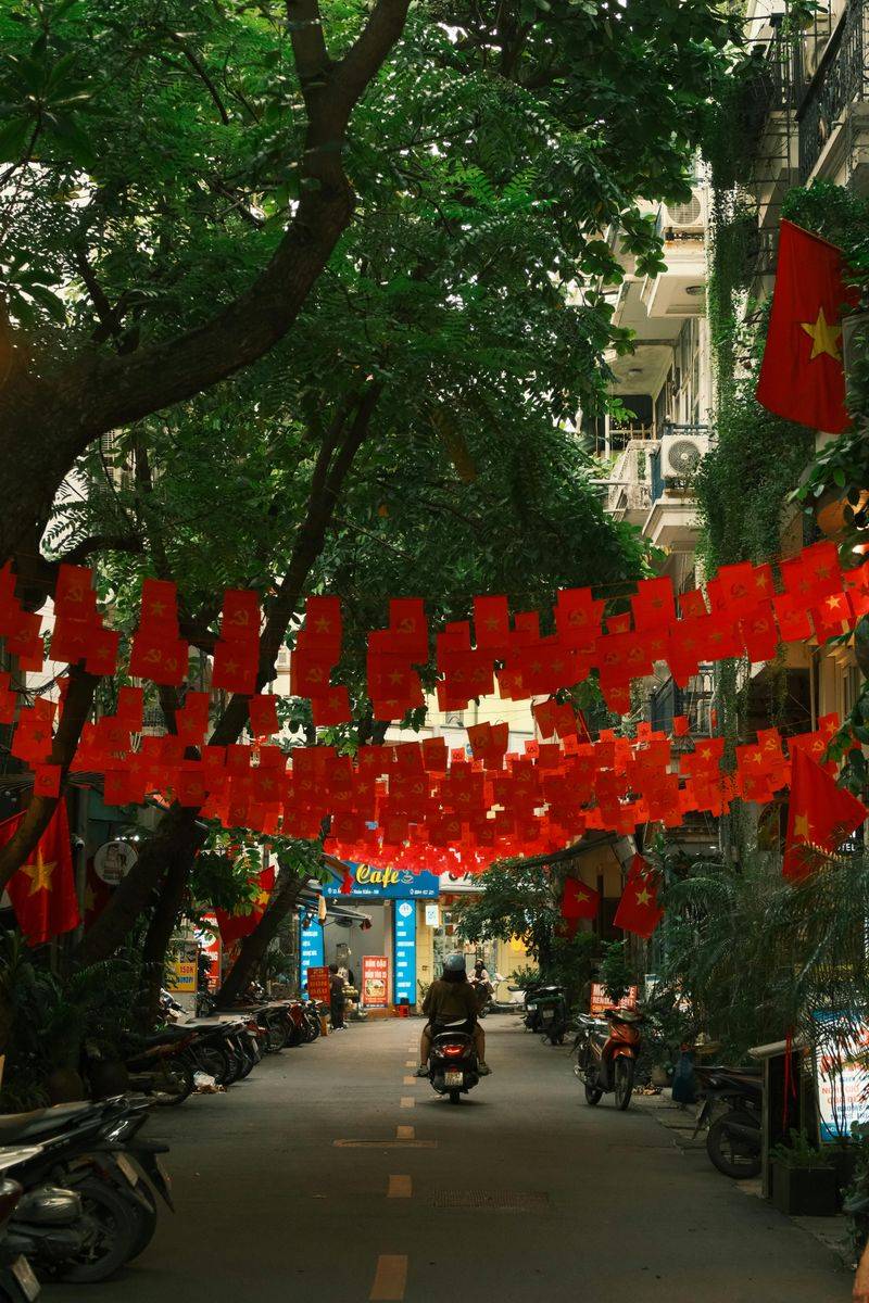 Look For Green Flags, Not Just Red Ones