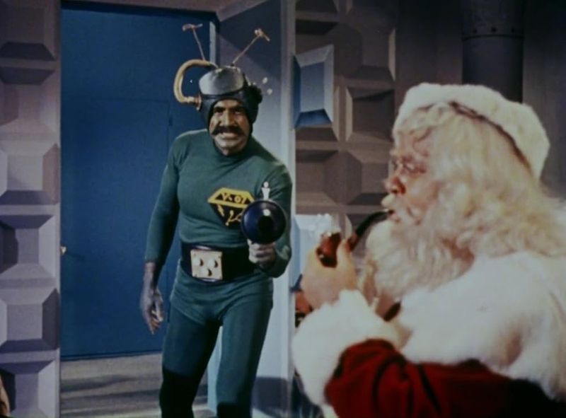Santa Claus Conquers the Martians (1964)