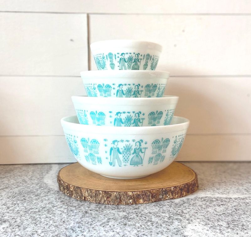 Pyrex Mixing Bowls