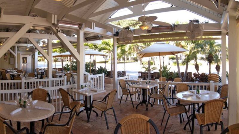 Guppy's on the Beach (Indian Rocks Beach)