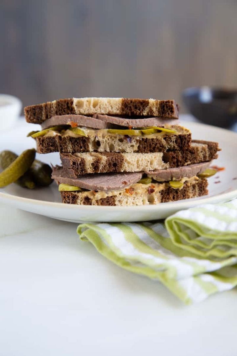 Liverwurst Sandwich