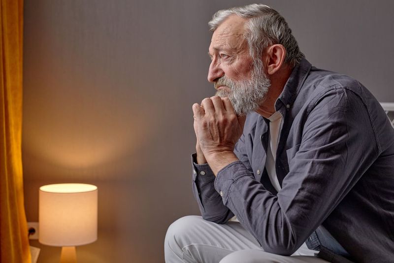 Downplaying Achievements