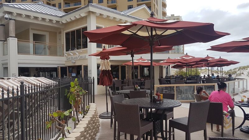 Tate Island Grill (Clearwater Beach)