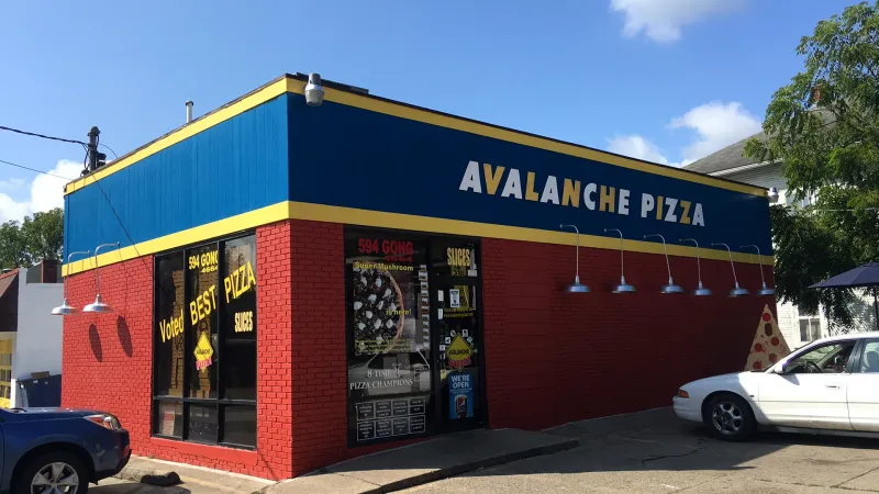 Avalanche Pizza – Athens, OH