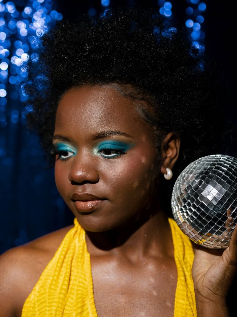 Electric Blue Eyeshadow