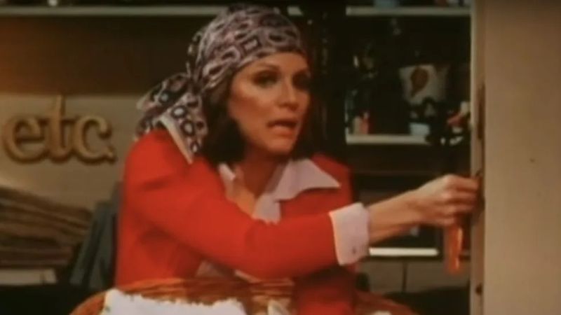 Carlton the Doorman ('Rhoda')