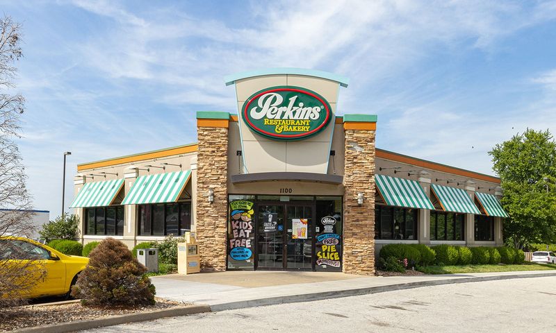 Perkins Restaurant & Bakery