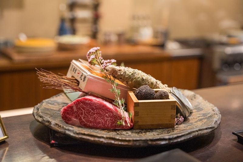 Kaiseki Sanga (Off-Strip)
