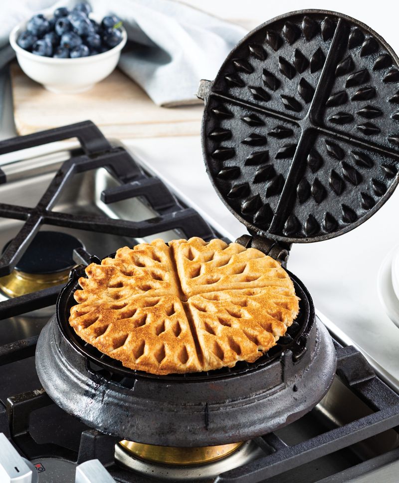 Cast Iron Waffle Maker
