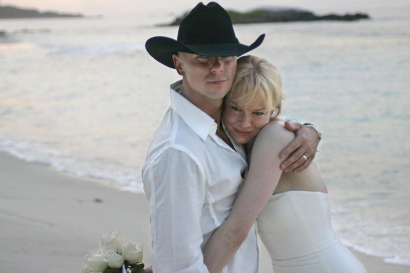 Renee Zellweger and Kenny Chesney