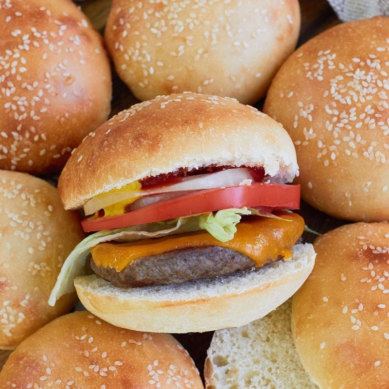 Hamburgers with Buns