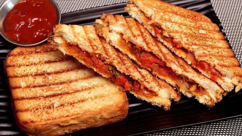 Tomato and Onion Ketchup Sandwich
