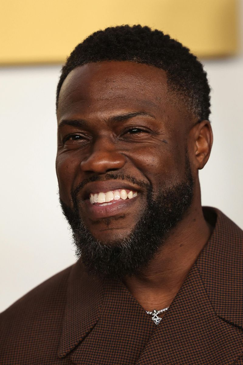 Kevin Hart – Estimated Net Worth: $450 Million