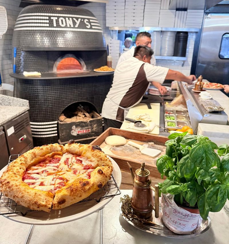 Tony's Pizza Napoletana – San Francisco, CA