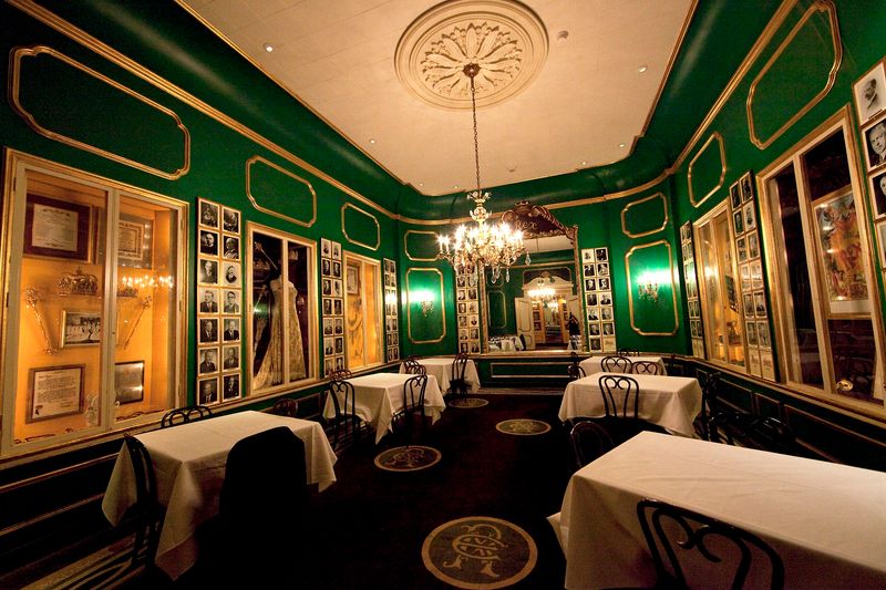 Antoine's Restaurant
