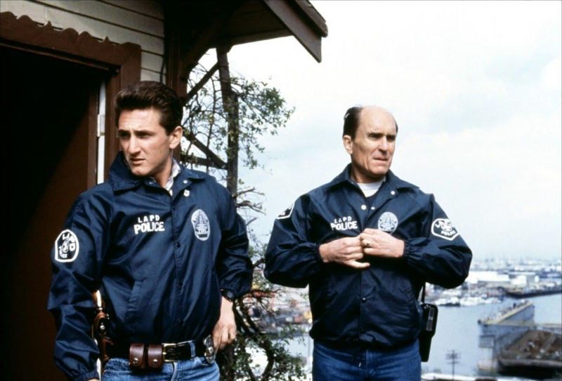 Colors (1988)