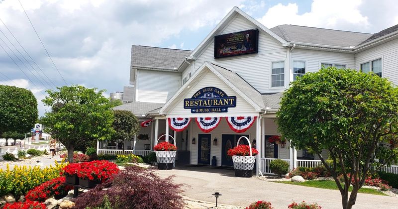 Blue Gate Restaurant & Bakery (Shipshewana)