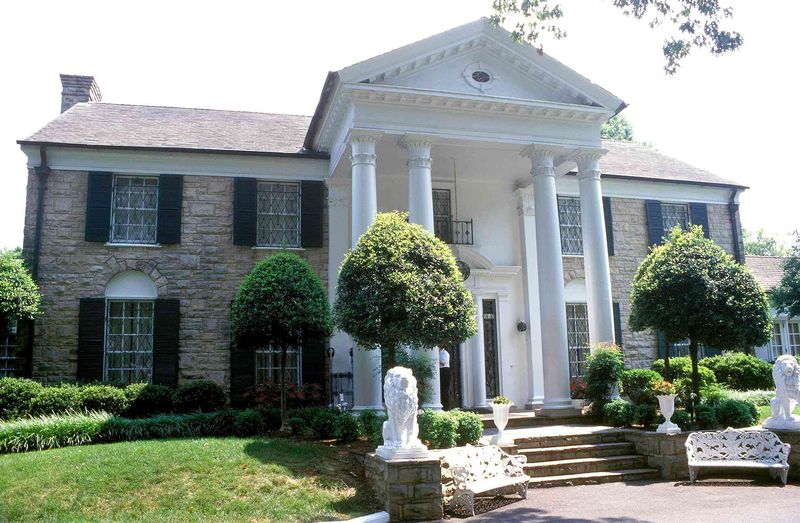 Graceland Opens to the Public