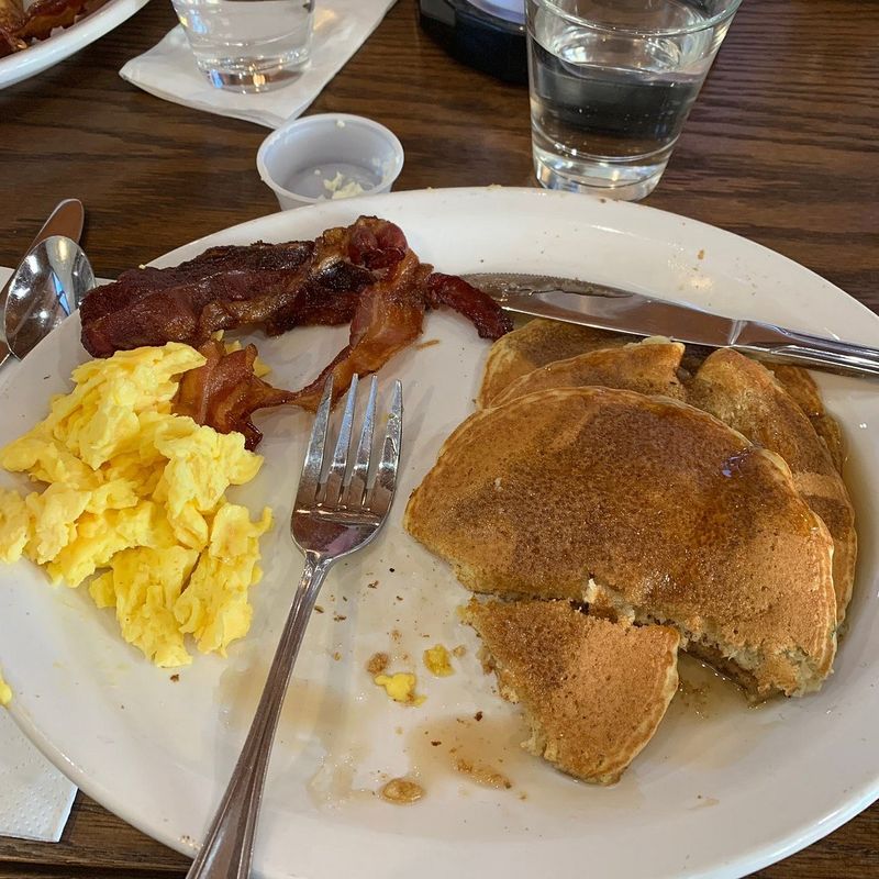Egg Harbor Cafe