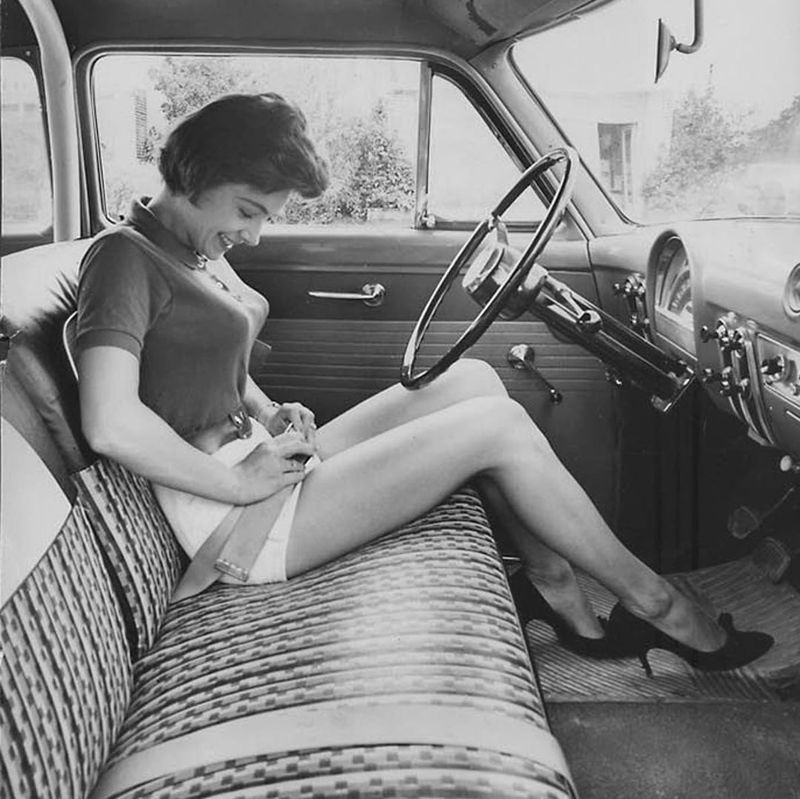 Cars With No Seatbelts or Safety Features
