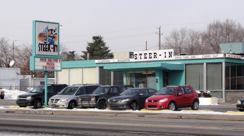 Steer-In – Indianapolis, Indiana