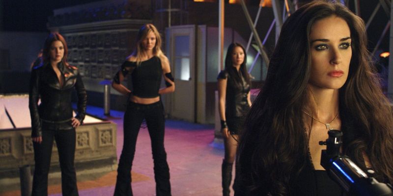 Charlie's Angels: Full Throttle (2003)