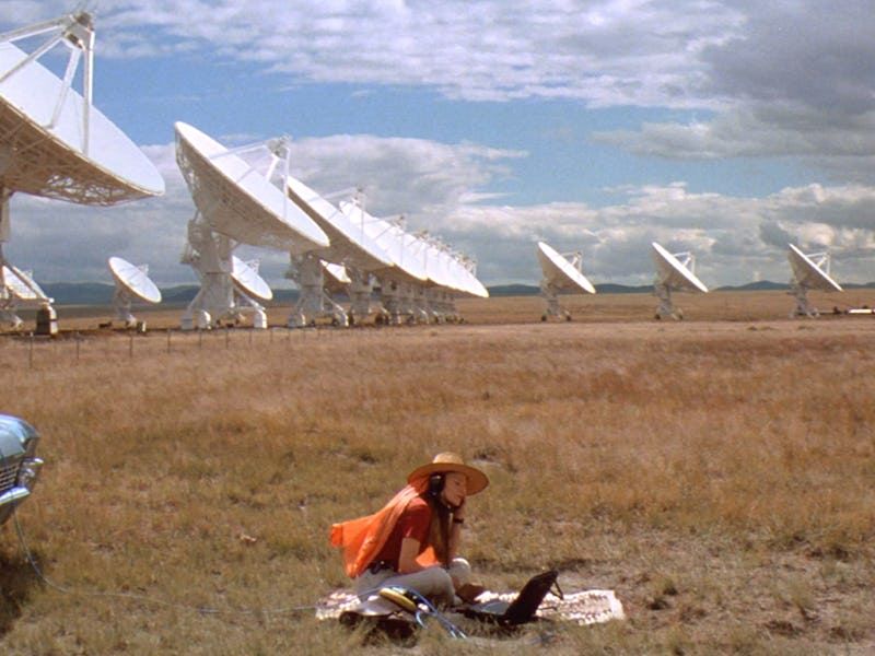 Contact (1997)