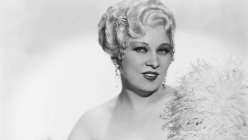Mae West: I Used to Be Snow White