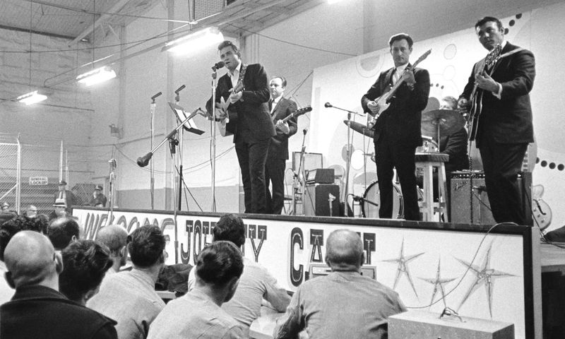 Johnny Cash - At Folsom Prison (1968)
