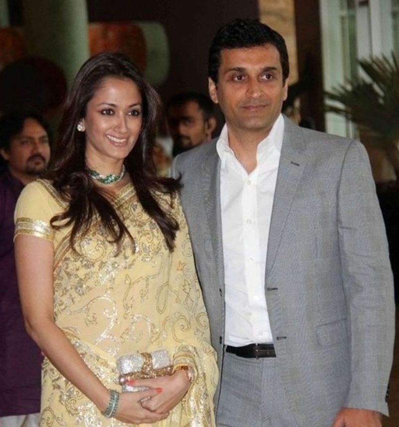 Gayatri Joshi and Vikas Oberoi