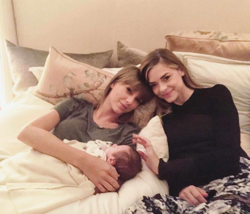 Taylor Swift — Godmother to Multiple Famous Kids