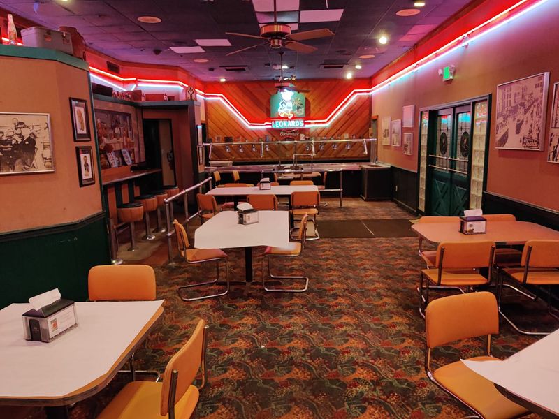 Leonard's Pit Barbecue (Memphis, TN)