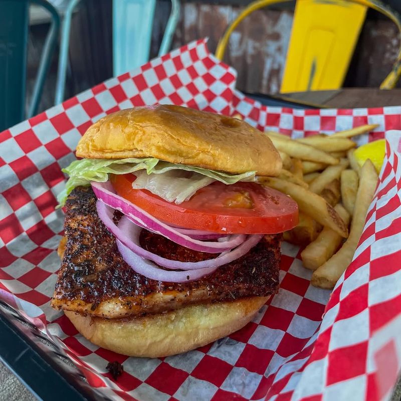 Salty's Sandwich Bar, Gulfport