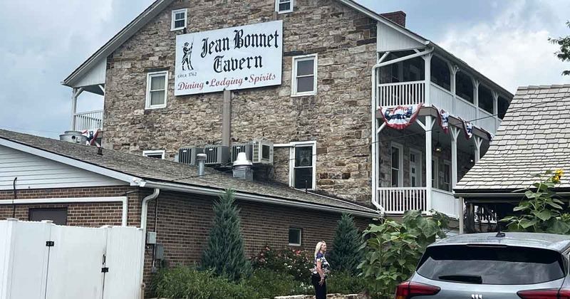 The Jean Bonnet Tavern (Bedford)