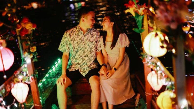 Stop Making an Effort to Date Each Other
