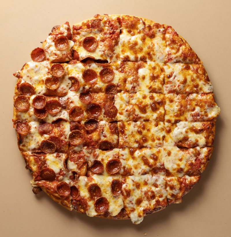Columbus-Style Pizza